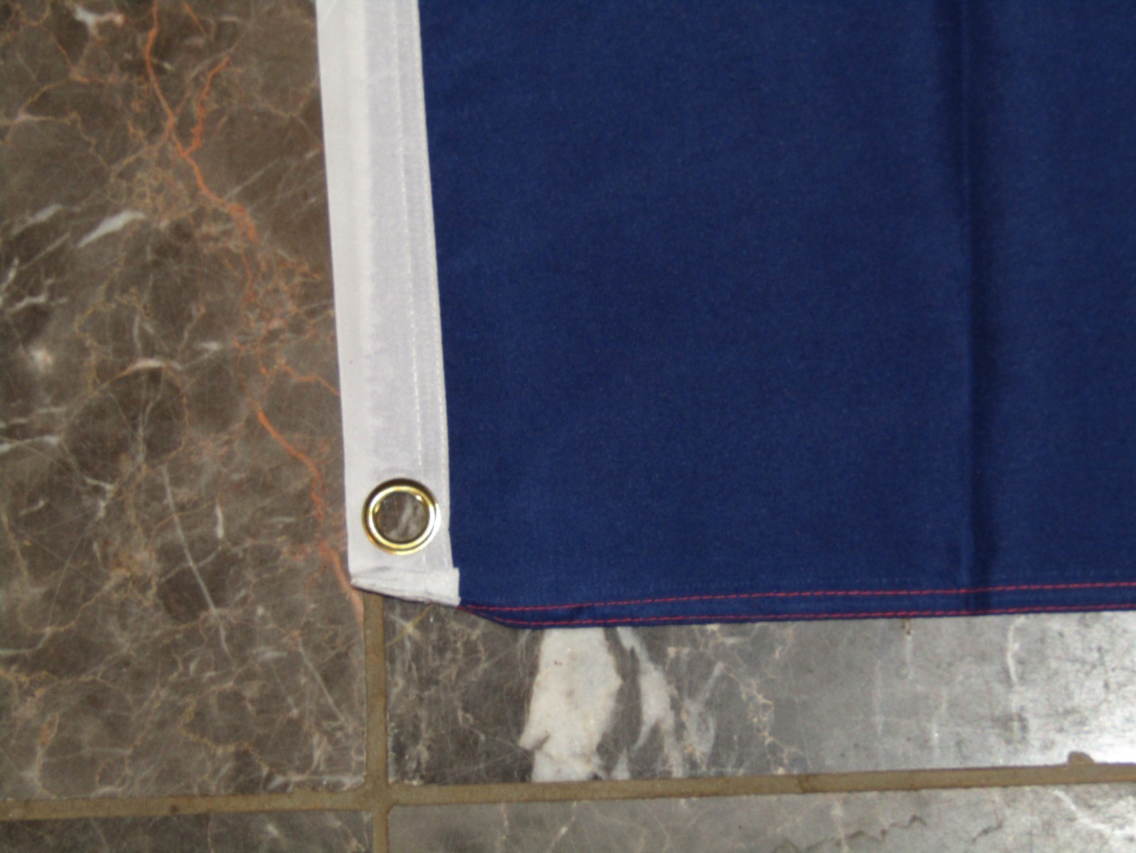 Buy In Bulk Red White Blue Striped Flag Waterproof & Anti-Wrinkle - Foto 2