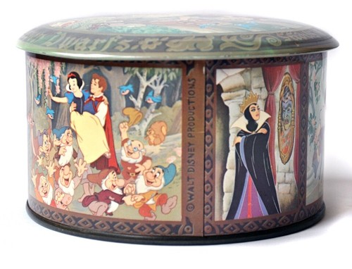 VTG Walt Disney SNOW WHITE & the Seven Dwarfs CANDY TIN ROUND 5" 1986 ENGLAND - Picture 5 of 6