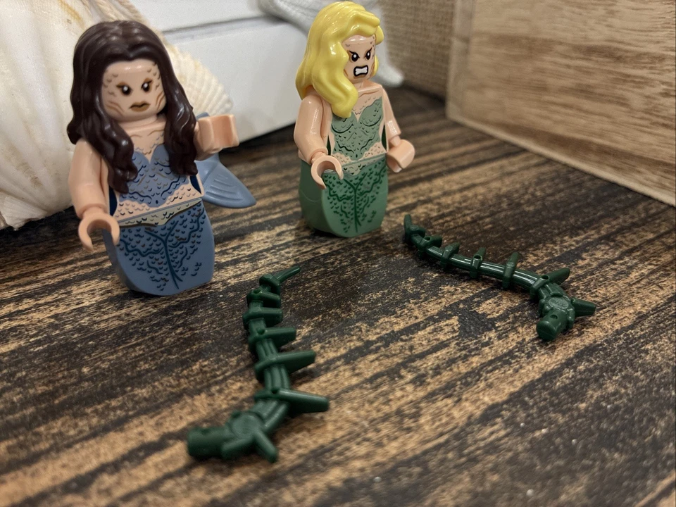 LEGO Syrena Tamara Sirena Minifigura Piratas Caribe Gorra Blanca Bahía 4194 Mareas Foto 4 de 4