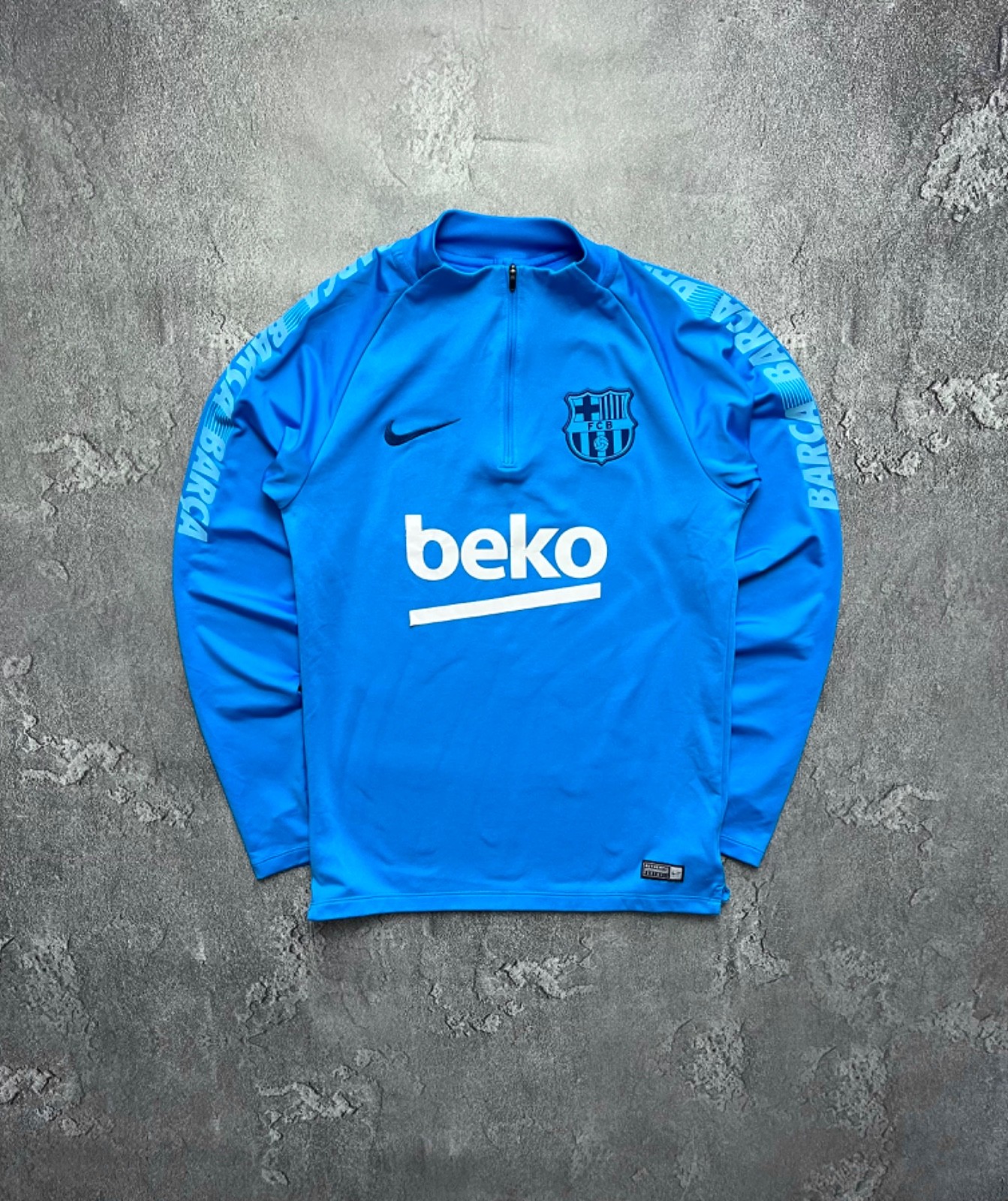 2019 Vintage LongSleeve Nike Barcelona Football Jersey S