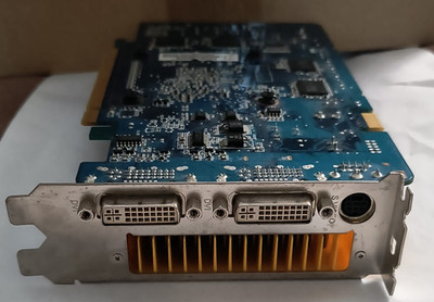 ASUS EN8600 GT Silent   NVIDIA GeForce 8600 GT 512 MB   Retro Gaming Grafikkarte