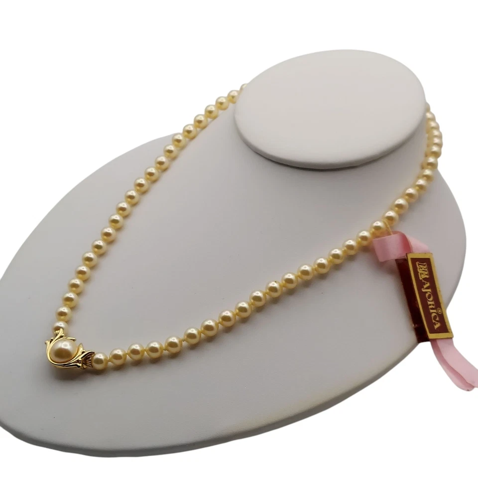 Signed Majorica Faux Pearl Necklace 16" Sterling 925 Gold Plated Clasp Tag 6mm - Image 3 of 4