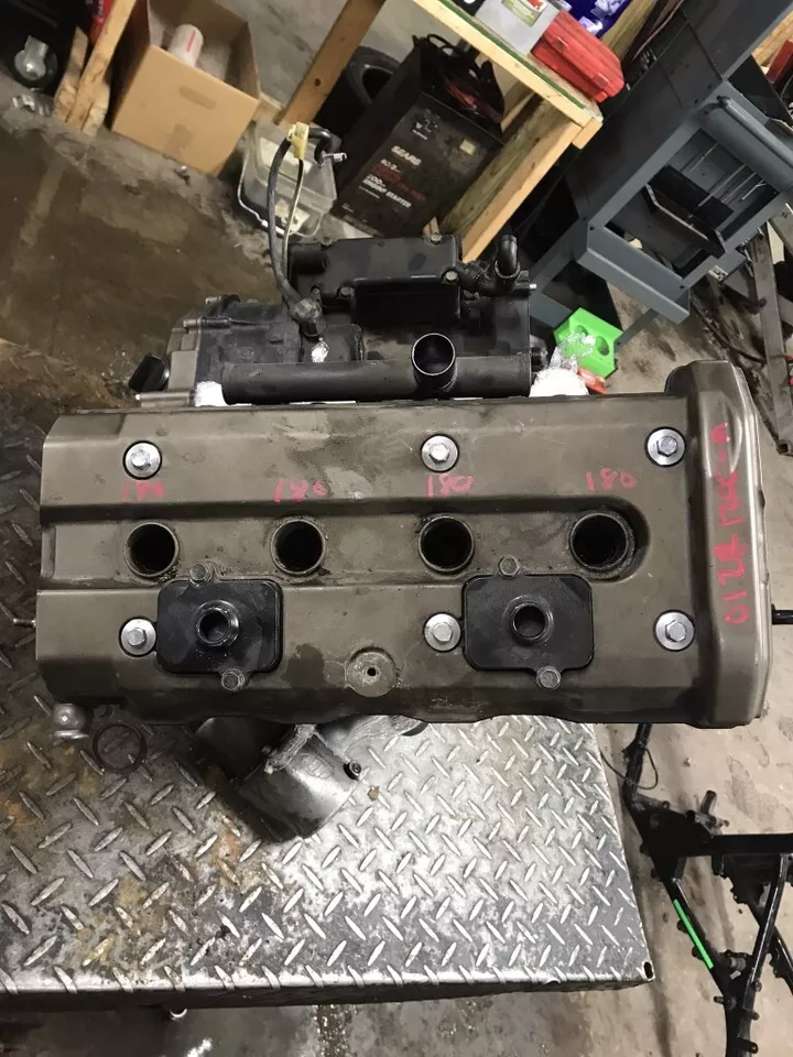 Motor Kawasaki ZR1200 ZRX1200 ZR ZRX 1200 A 01 Foto 2 de 4