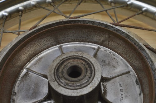 76 Kawasaki KZ400s, 74-78, Takasago 1.85x18, rear wheel assembly - Picture 4 of 16