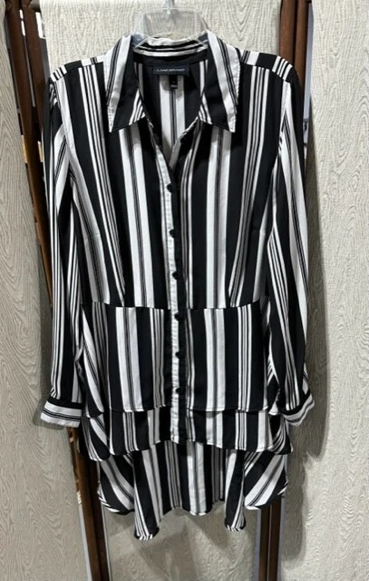 women's black and white striped blouse