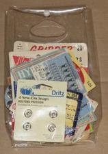 Carded Snaps or Fasteners 20 piece lot Carded in Plastic Pouch Snappy!