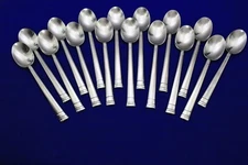 SET OF 16 TEASPOONS ONEIDA SUNNYBROOK GLOSSY STAINLESS FLATWARE BANDS 18/0