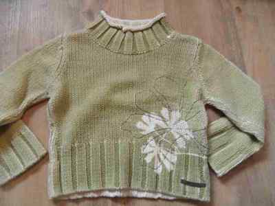 MEXX beautiful green dyed sweater with flower size 98/104 NWOT ST1216