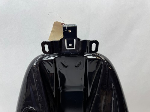 Harley Davidson Touring Models Side Fill Fuel Gas Tank 2021 DAMAGED - Picture 12 of 16