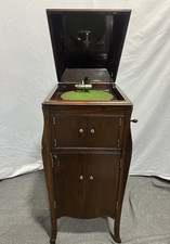 Antique Victor Victrola Phonograph VV-X Talking Machine Record Player