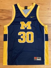 Vintage early 2000's U of M Michigan Wolverines Nike basketball jersey Men's M
