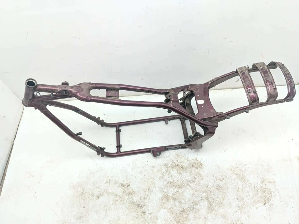 Cuadro principal 10 Honda VT1300 CX Fury SLVG recto Foto 2 de 4