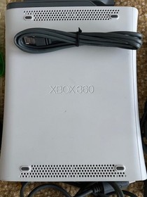Microsoft Xbox 360 Original White Console with Two Controllers and all Cables