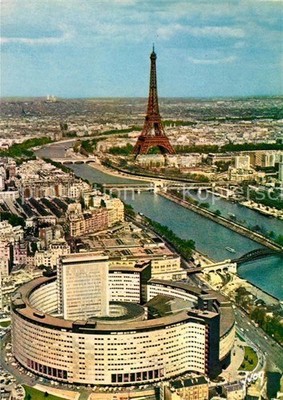 Paris La Seine et la Tour Eiffel