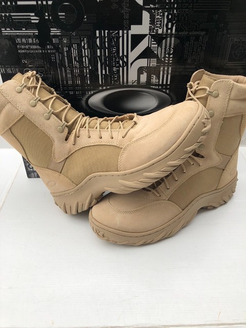 oakley bota assault