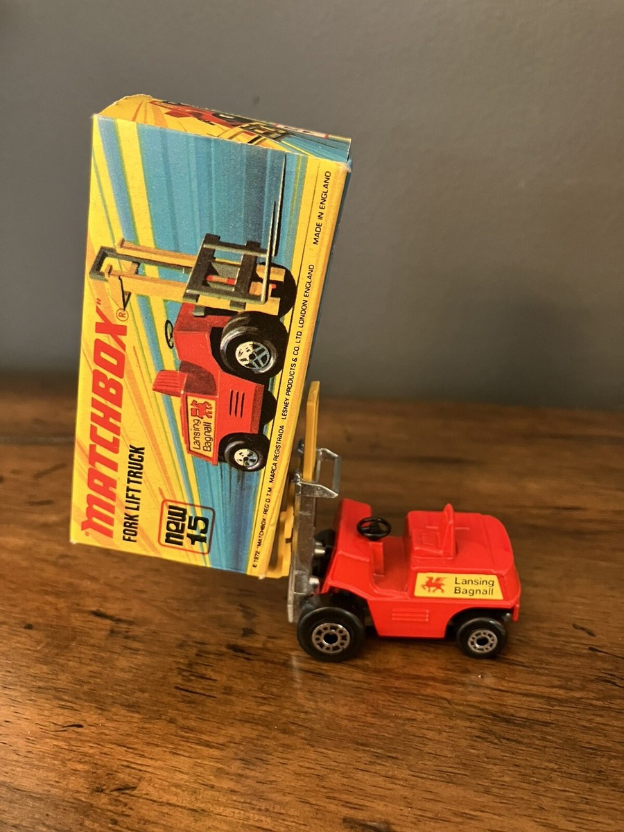 Matchbox Superfast No. 15 Fork Lift Truck 1972 in Original Box