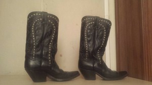 Santiags en cuir noir taille 42/43 (selon largeur de vos pieds) made in Mexico