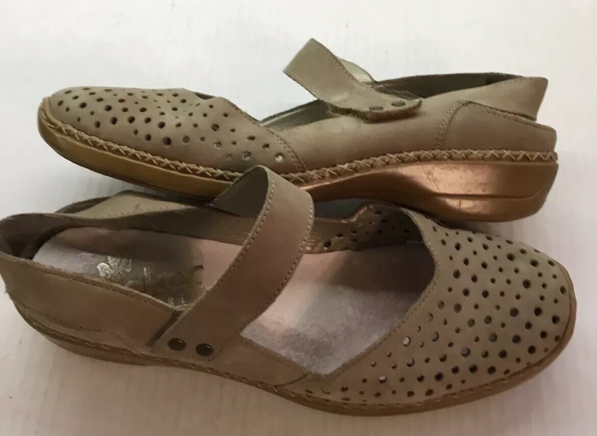 Mary Jane Rieker 41 Rieker 41 Woman's 10 Closed Toe Slingback