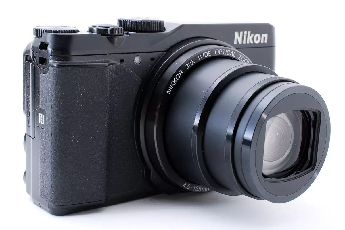 Nikon COOLPIX S9900 Digital Camera W. 30x Zoom Lens 16.5 MP Black Mint