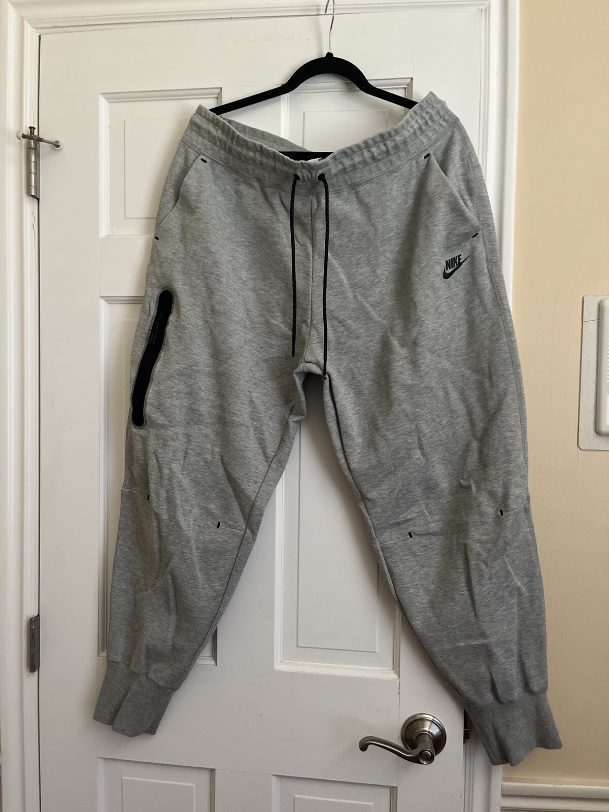 Nike Women's Sportswear Tech Fleece Pants Grey Heather CW4292063 Size