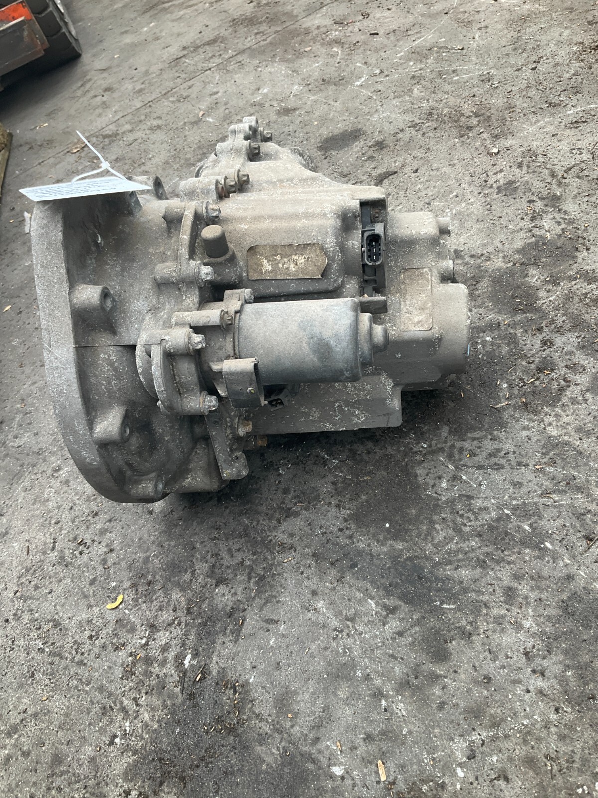 Foto 5 di 8