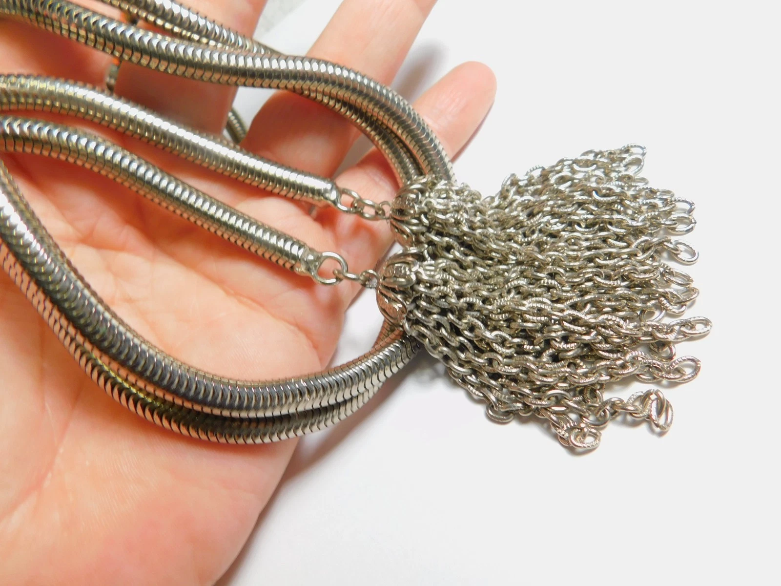 Chaîne serpent lariat vintage signée Christian Dior ton argent lariat ceinture gland vintage