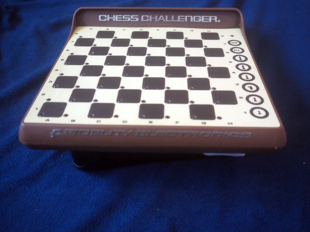 Jeu D'échecs électronique Vintage Chess Challenger – Fidelity Electronics USA
