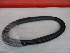 2014-2019 Toyota Highlander Liftgate Glass Weatherstrip oem 67882-OE030