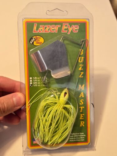 VINTAGE BASS PRO SHOPS LAZER EYE BUZZ MASTER 1/2 OZ LURE