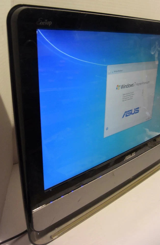 Asus EEETop ET2002T 20'' All in One PC (Intel Atom 1.60GHz 2GB 320GB) AS IS - Image 4 of 4