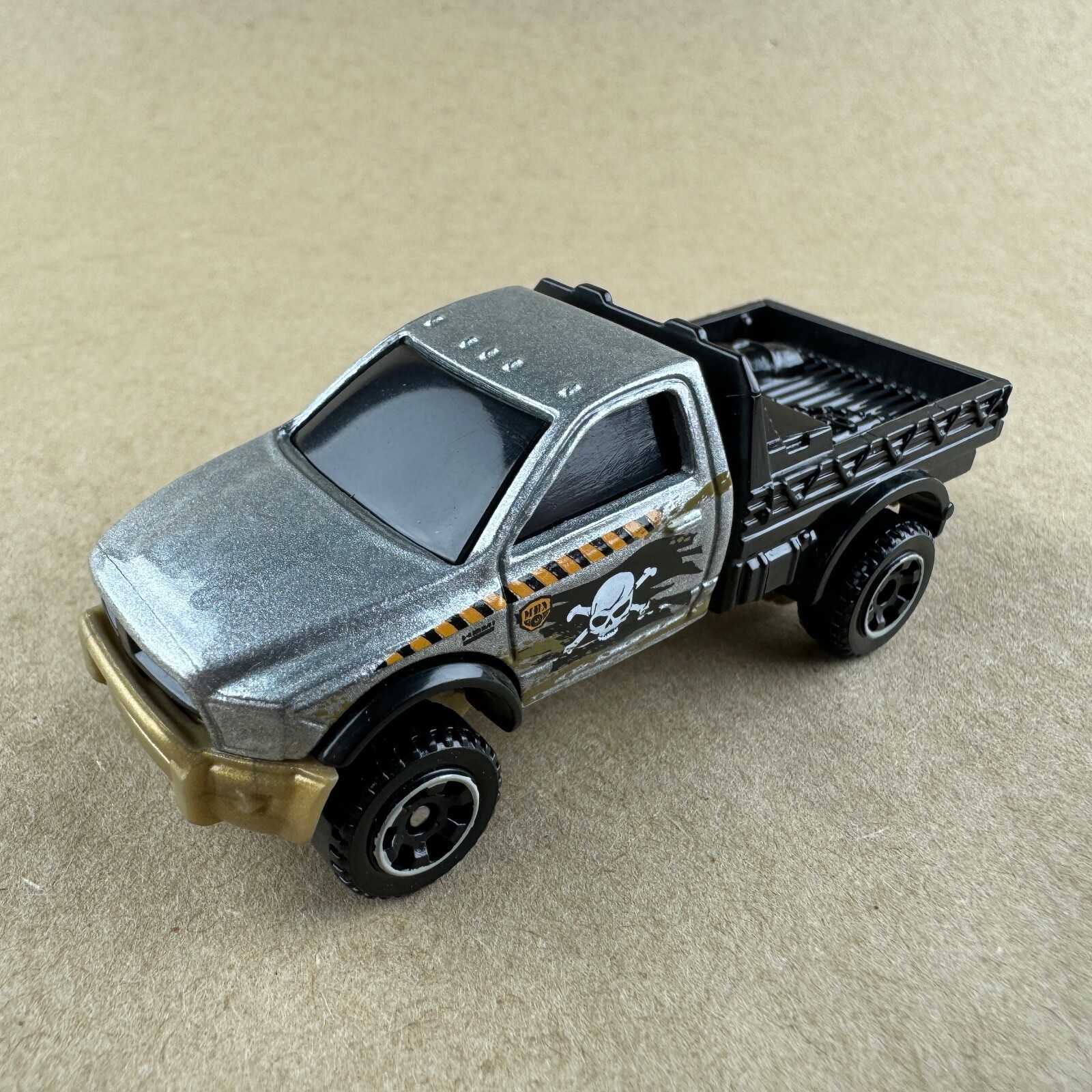 Picture 1 of 6