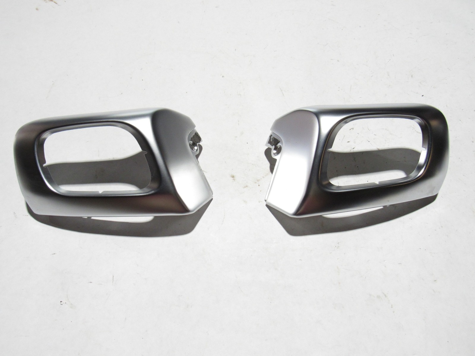 Bentley Continental GT 2012 Rear Quarter Seat Belt Guide Trim Set 2 PCS 11-18 ;#