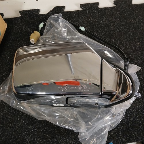1990-1997 Nissan Pickup Pathfinder RH Remote Mirror Assembly NOS OEM 96301-92G00 - Picture 3 of 8