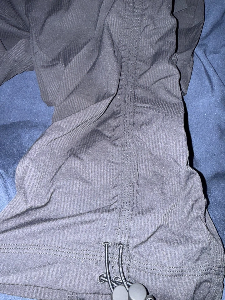 Jogger de carga de tiro medio ajuste relajado Ance Studio Foto 4 de 4