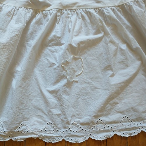 Simply Shabby Chic Bed Skirt Twin Size White Eyelet Trim Ruffle Cotton Cottageco - Picture 7 of 8