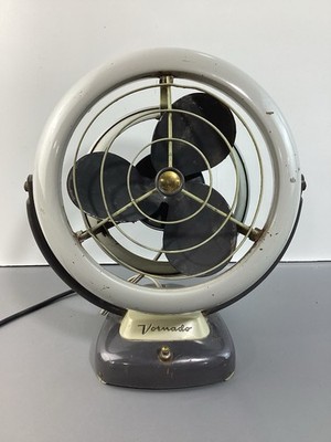 Vintage 1950 s Vornado Model 20D1-1 Atomic Era 2 Speed Electric Fan- Works Well!
