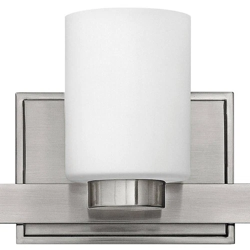Hinkley Miley 21 1/2" Wide Brushed Nickel 3-Light Bath Light - Picture 5 of 7