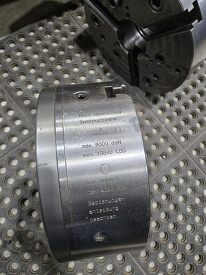 SCHUNK POWER CHUCK CNC  12 '' 3 JAW THW-315-86  2.5  Bore SN 961587 No Jaws