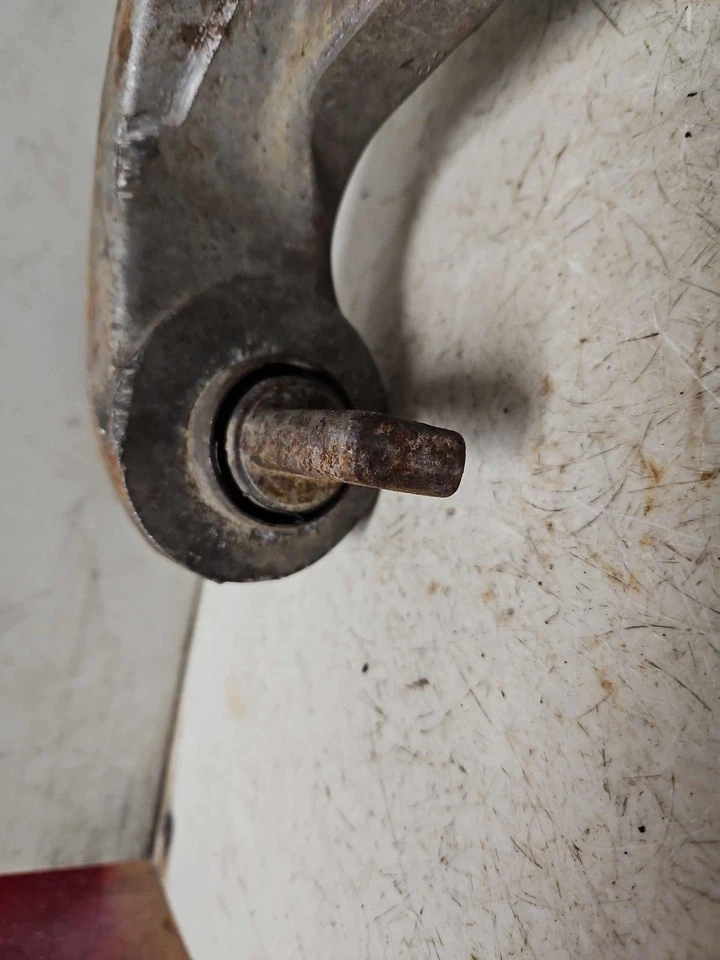 01-05 PONTIAC AZTEK Brazo de control inferior izquierdo RR con rótula lado del conductor Lh OEM Foto 3 de 4