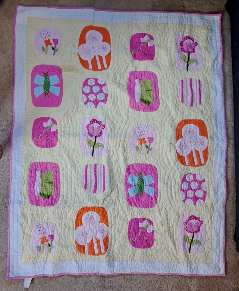 Apliques de retazos Pottery Barn Kids DOBLE edredón mariposas flores rosa verde Foto 3 de 4