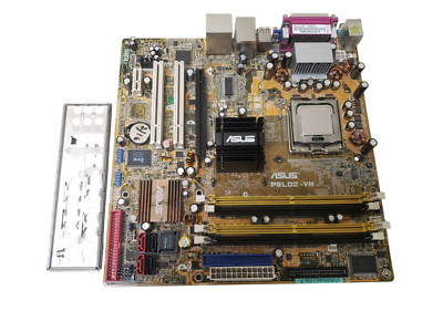 ASUS P5LD2-VM LGA775 Socket Motherboard Intel w/INTEL Pentium D 930 CPU DDR2