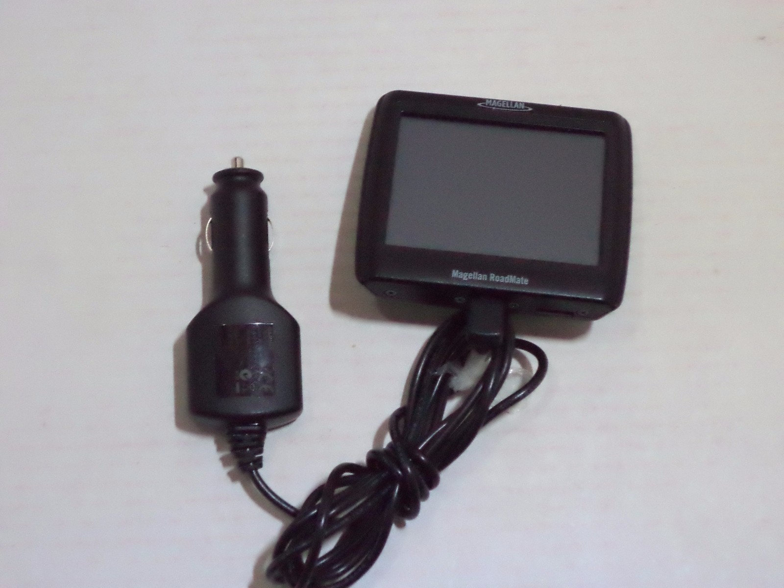 Magellan RoadMate 3.5-Inch Portable GPS Navigation