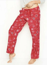 Victoria  s Secret Red Star Flannel Winter Pajama Set Gray Long Sleeve Women M L