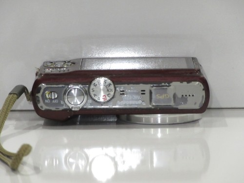 Panasonic LUMIX DMC-TZ10EF-T 12.1MP Digital Camera - Chocolate - Picture 4 of 10