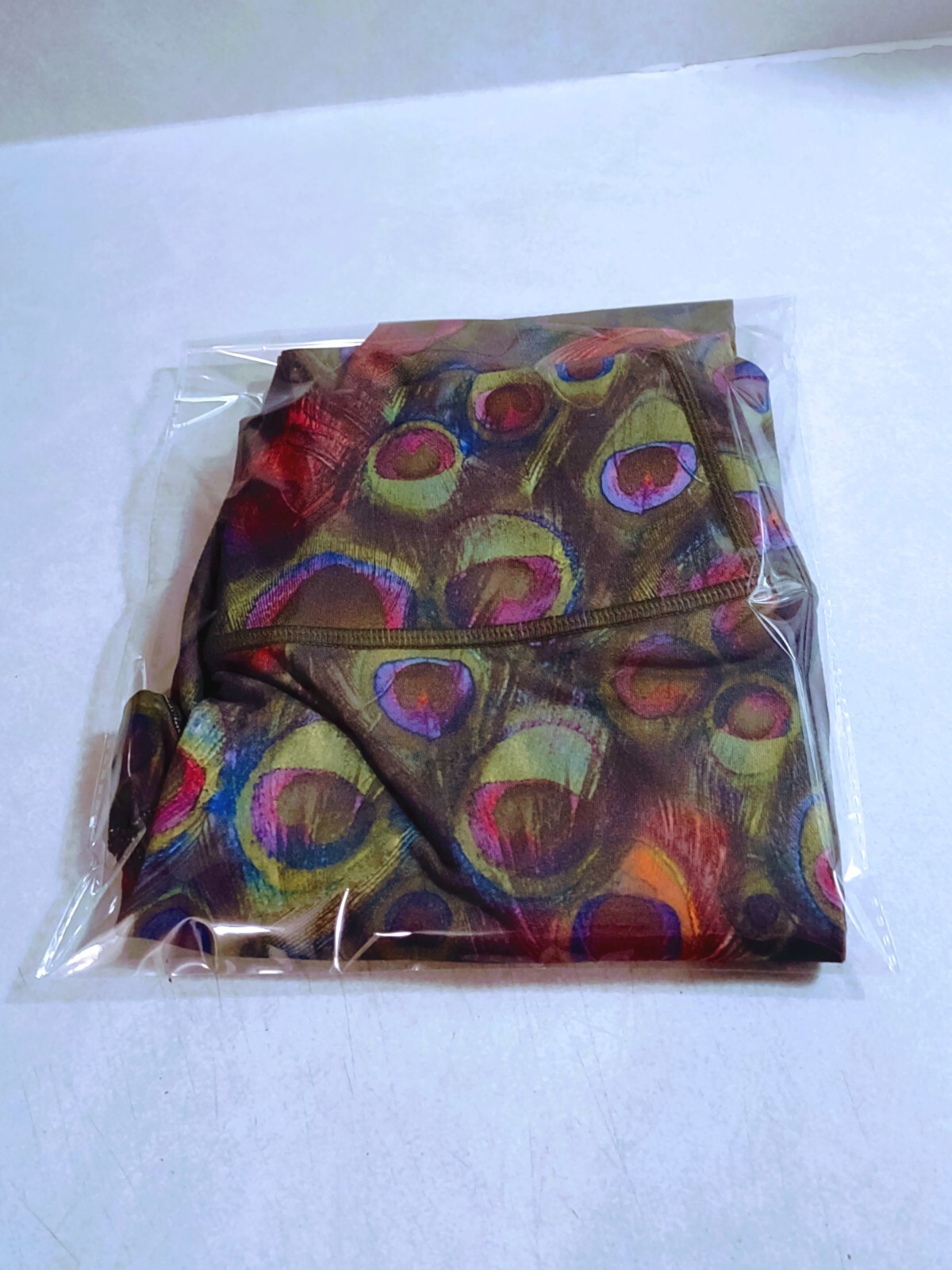 FABLETICS BRAND PEACOCK FEATHER PATTERN PINK LINE… - image 7