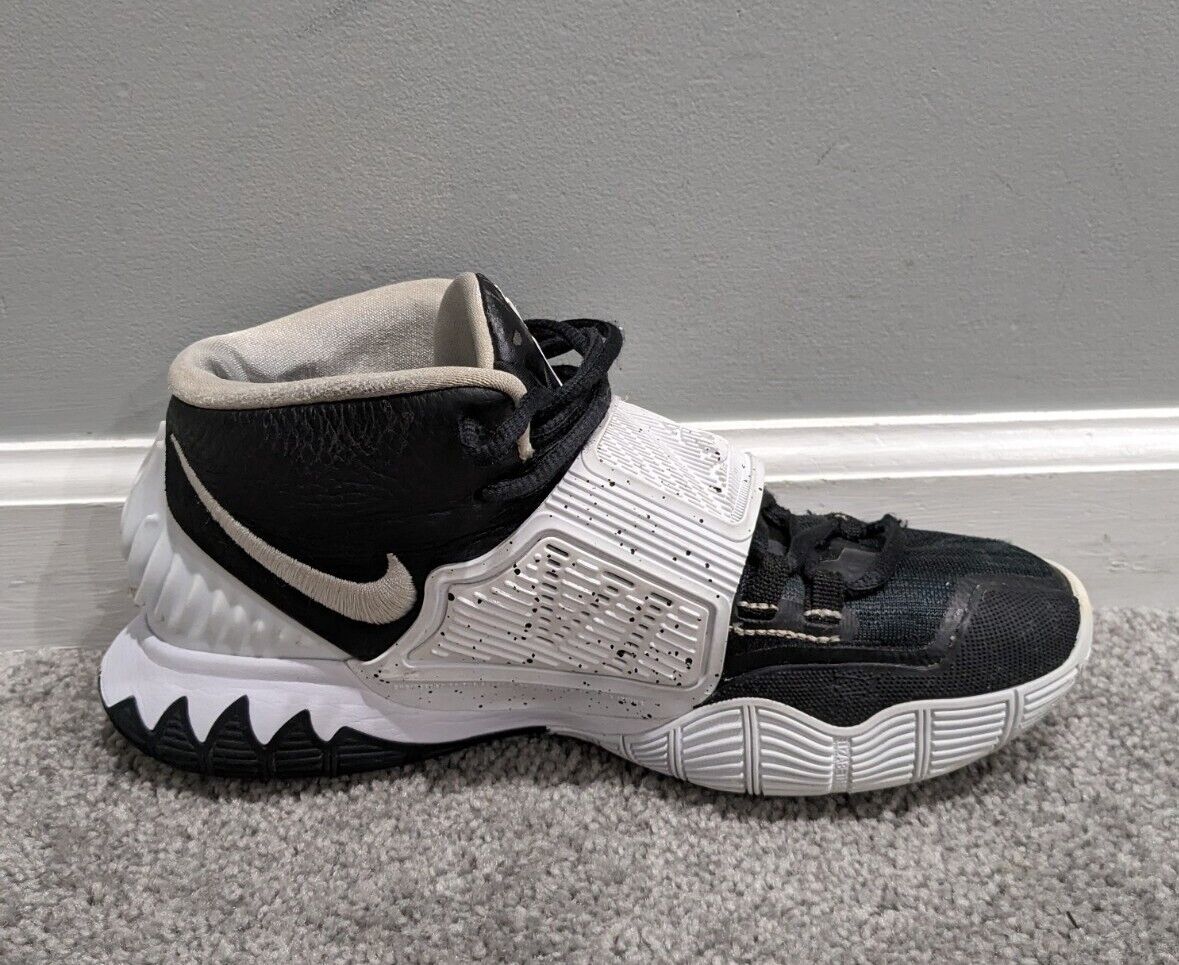 Size 7 - Nike Kyrie 6 Team Black White for sale online | eBay Size 7 - Nike Kyrie 6 Team Black White for sale online | eBay