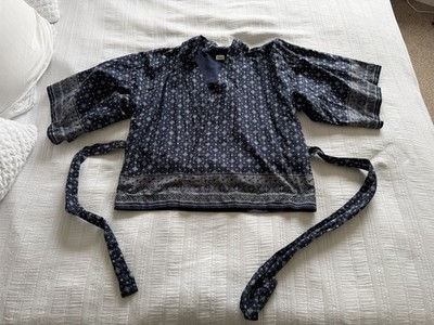 Toast dunkelblau weiß Batikmuster Kimono Stil Jacke Größe M Taillenband