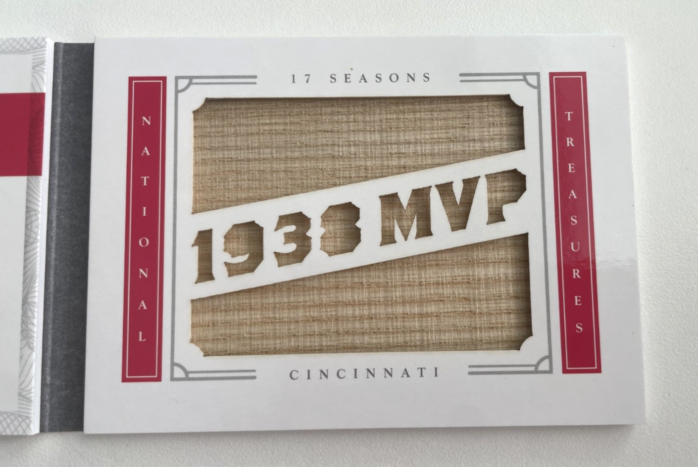 2016 Panini National Treasures Ernie Lombardi Cut Autograph Auto GU Bat Booklet view 3