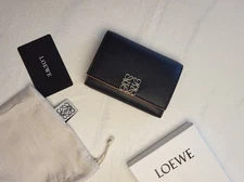 LOEWE Textured Leather Compact Wallet with Anagram Logo SIZE:12x9.5x3cm