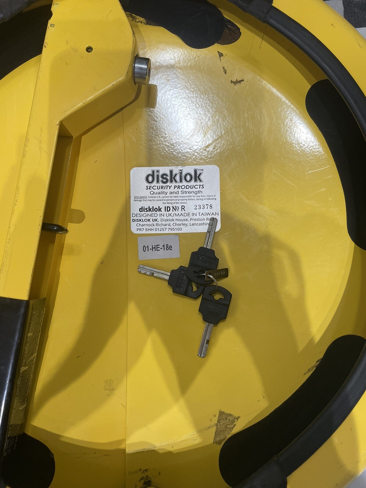 Disklok steering wheel lock size Medium 3 keys 3941.5cm thatcham cat 3